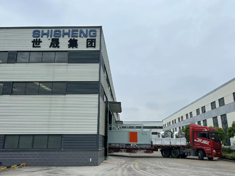 假期奮戰不停歇 | 搶工期、抓進度